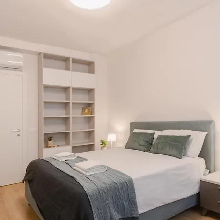 Апартаменты Bright & Modern 4 Bedrooms In Center Флоренция