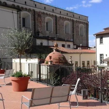 Mamma Mia Garden & Rooftop Florencia