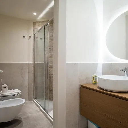 Venere Apartment *