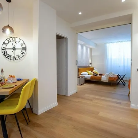 Venere Apartment *