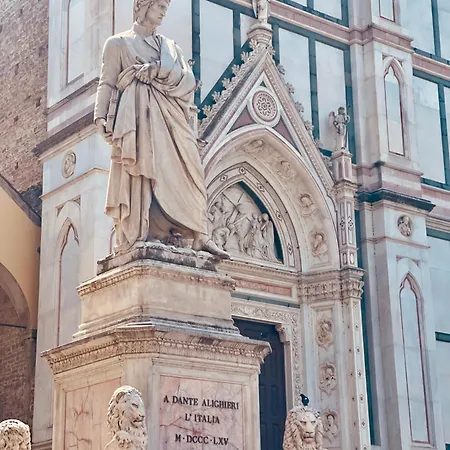 Magicflo Santa Croce Διαμέρισμα *