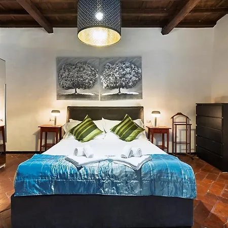 Апартаменты Ponte Vecchio Sprone Deluxe Флоренция