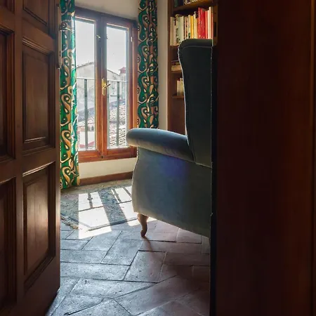 Apartment Vespucci Penthouse Florence