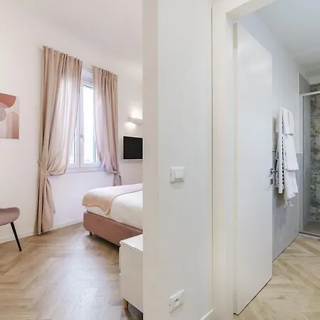 Designer In Oltrarno Флоренция