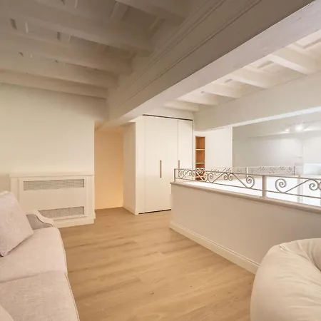Deservi Charming Giotto Apartamento *