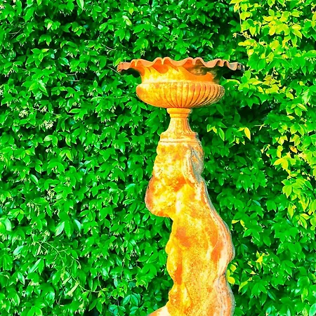 Castello Di Montalbano Bed & Breakfast *