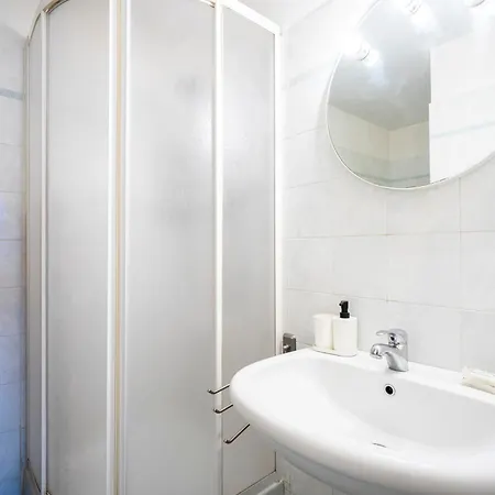 Apartment La Dimora Di Maggie 77 - 2 Min Stazione Rifredi *