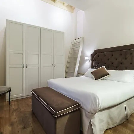 Daire Luxury Nest In Historic *