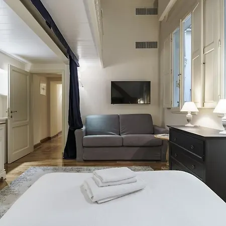 Daire Luxury Nest In Historic Floransa