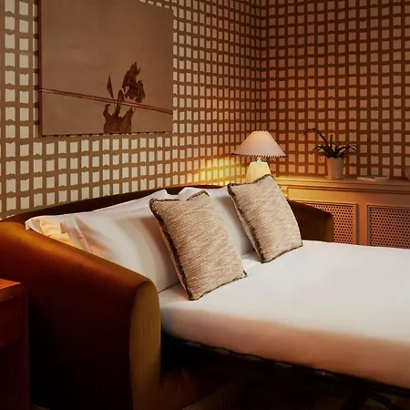 Отель The Hoxton, 4*