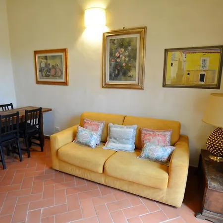 Апартаменты Unyca - Typical Florentine Hideaway Флоренция