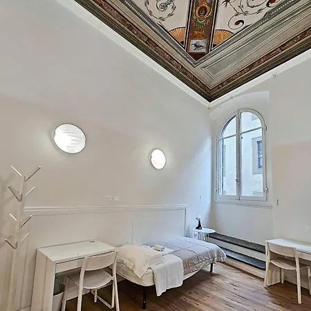 Apartment Eleganza E Convivialita In Centro, Vista Duomo Per Gruppi E Famiglie *