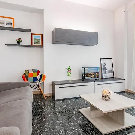 Daire Brd 3p Ponte Vecchio, 3br Elevator Floransa