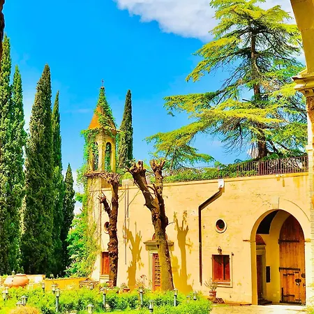 Castello Di Montalbano *
