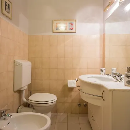 Apartment Servi Terrace
