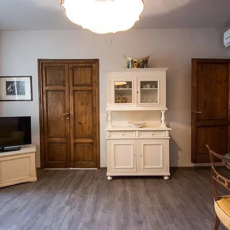 Apartment Servi Terrace *