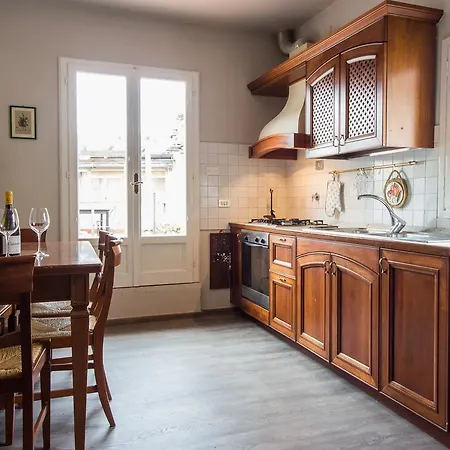 Servi Terrace Apartment *