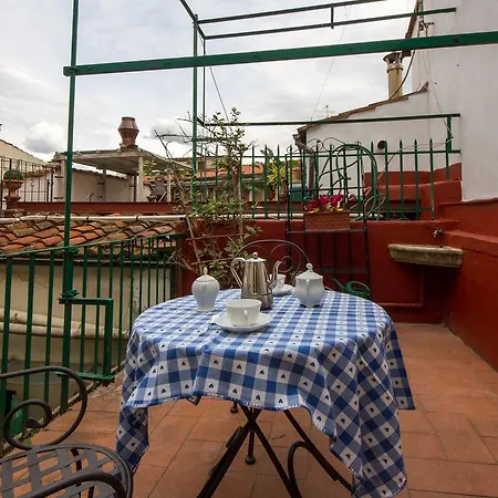 Apartment Servi Terrace *