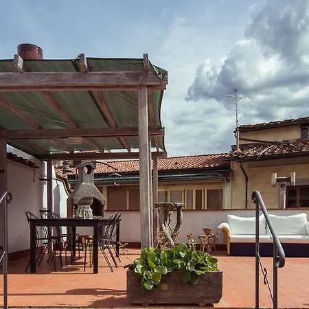 Apartment Servi Terrace