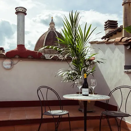 Servi Terrace Florence