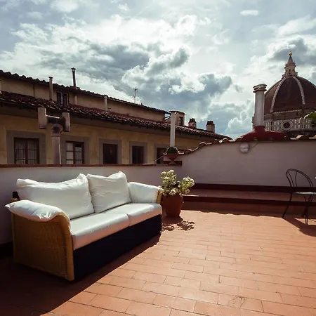 Servi Terrace