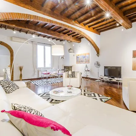 Apartment Scala Luxury In Santa Maria Novella Florence