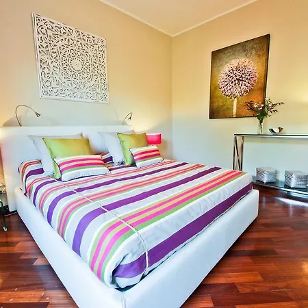 Scala Luxury In Santa Maria Novella Apartment