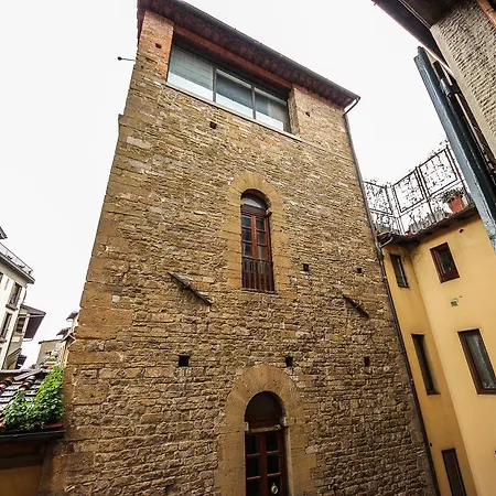 Ponte Vecchio Luxury Ii Apartment