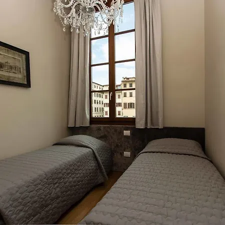 Apartment Maison Alighieri Florence