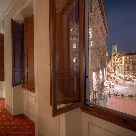 Relais Uffizi Hotel