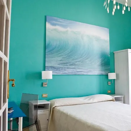 Leopoldo&apartements Bed & Breakfast 3*