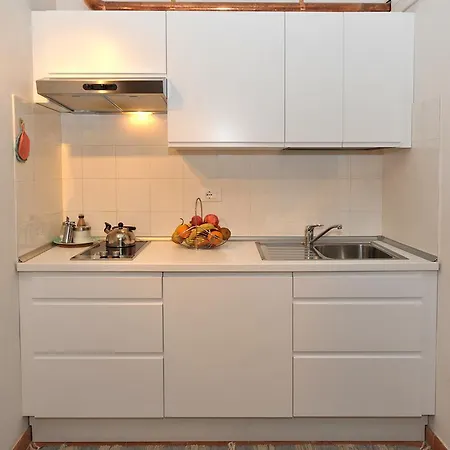 Florence Rental