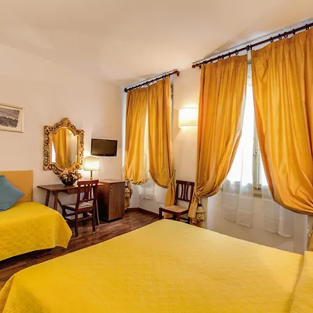 Rex Hotel 3*