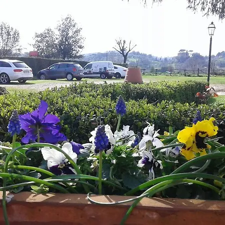 Casale Dei Cento Acri Bed & Breakfast Firenze