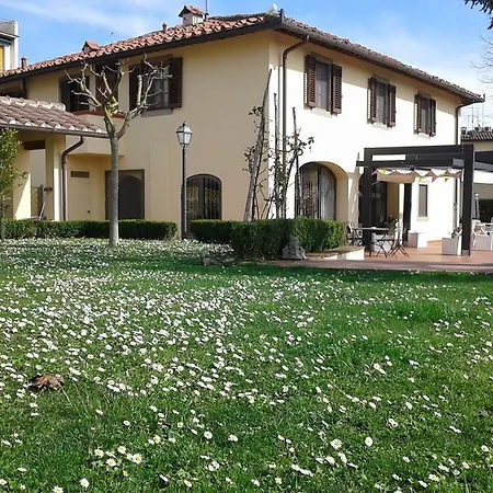 Casale Dei Cento Acri Bed & Breakfast