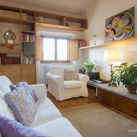 Apartment - Giulia's Loft *