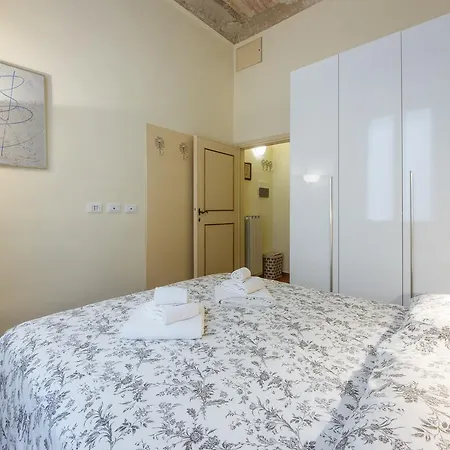 Apartment - Alfani Michelangelo *
