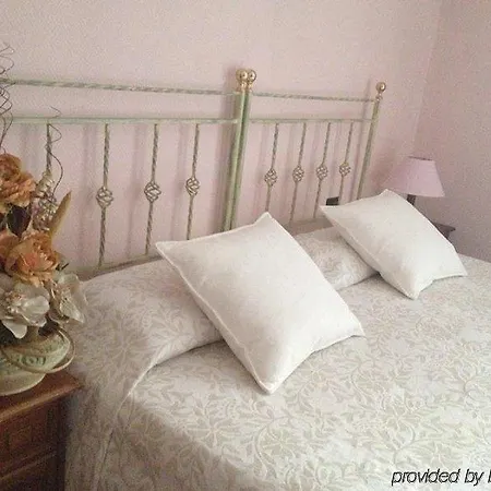 Michelangelo Bed & Breakfast 3*