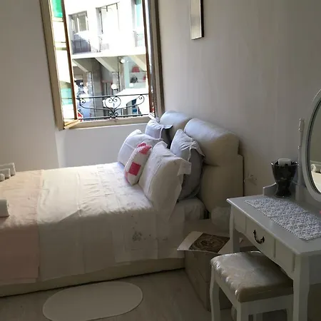 La Tana Dei Leoni Guest house