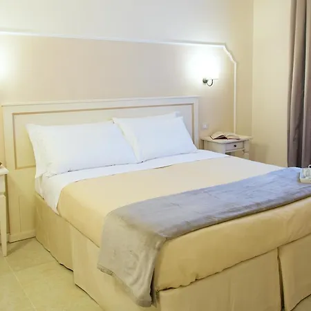 Dimora Salviati Bed & Breakfast 3*