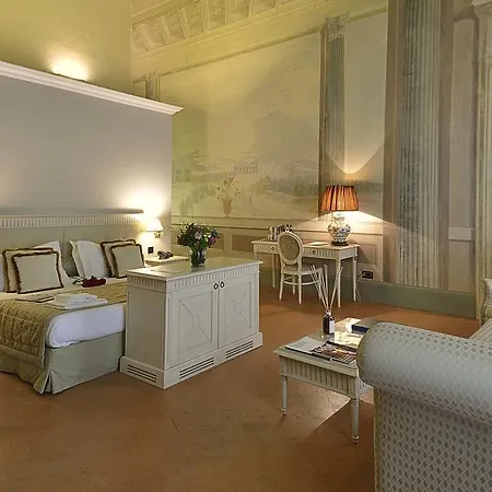 Palazzo Guicciardini Hotel 3*