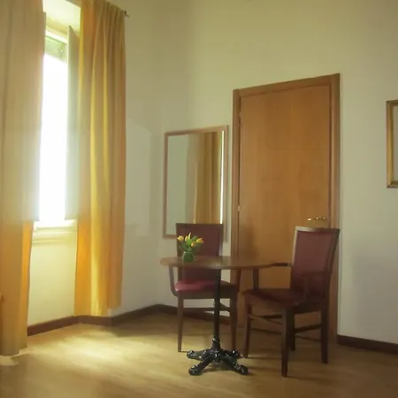 Savonarola Hotel 2*