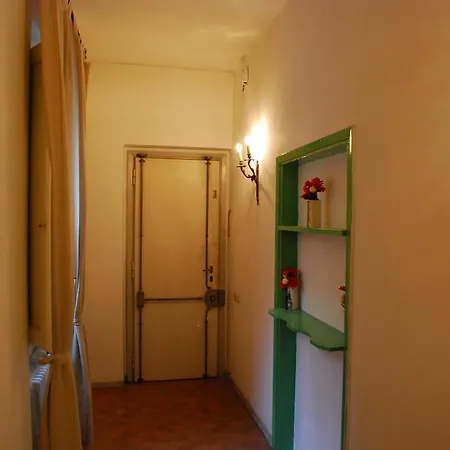 Crispini Apartment *