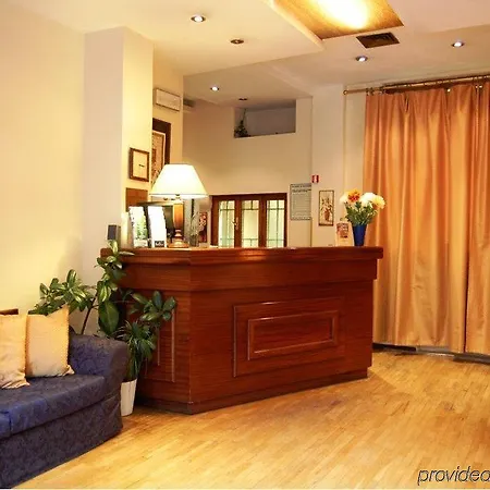 Hotel Ascot