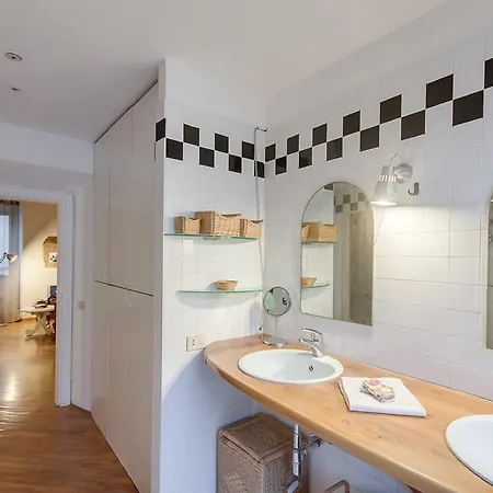 Apartment Altana Florence