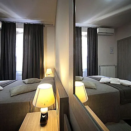 La Residenza Di Michelangelo Bed & Breakfast 3*