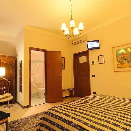 Badia Fiorentina Bed & Breakfast 3*