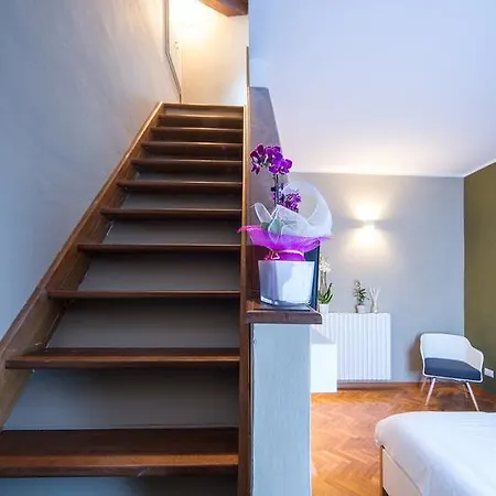 Bed & Breakfast Residenza D'epoca Visacci 5*