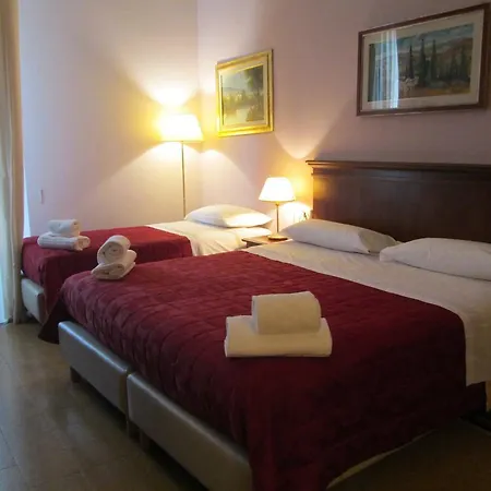 Astrid Hotel 3*