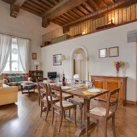 Family Palazzo Salviati
